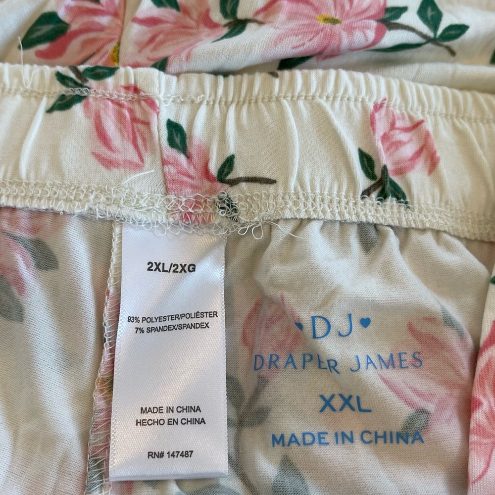 Draper James Cream Floral Pajama Set with Pink and Green Print - Picture 8 of 12